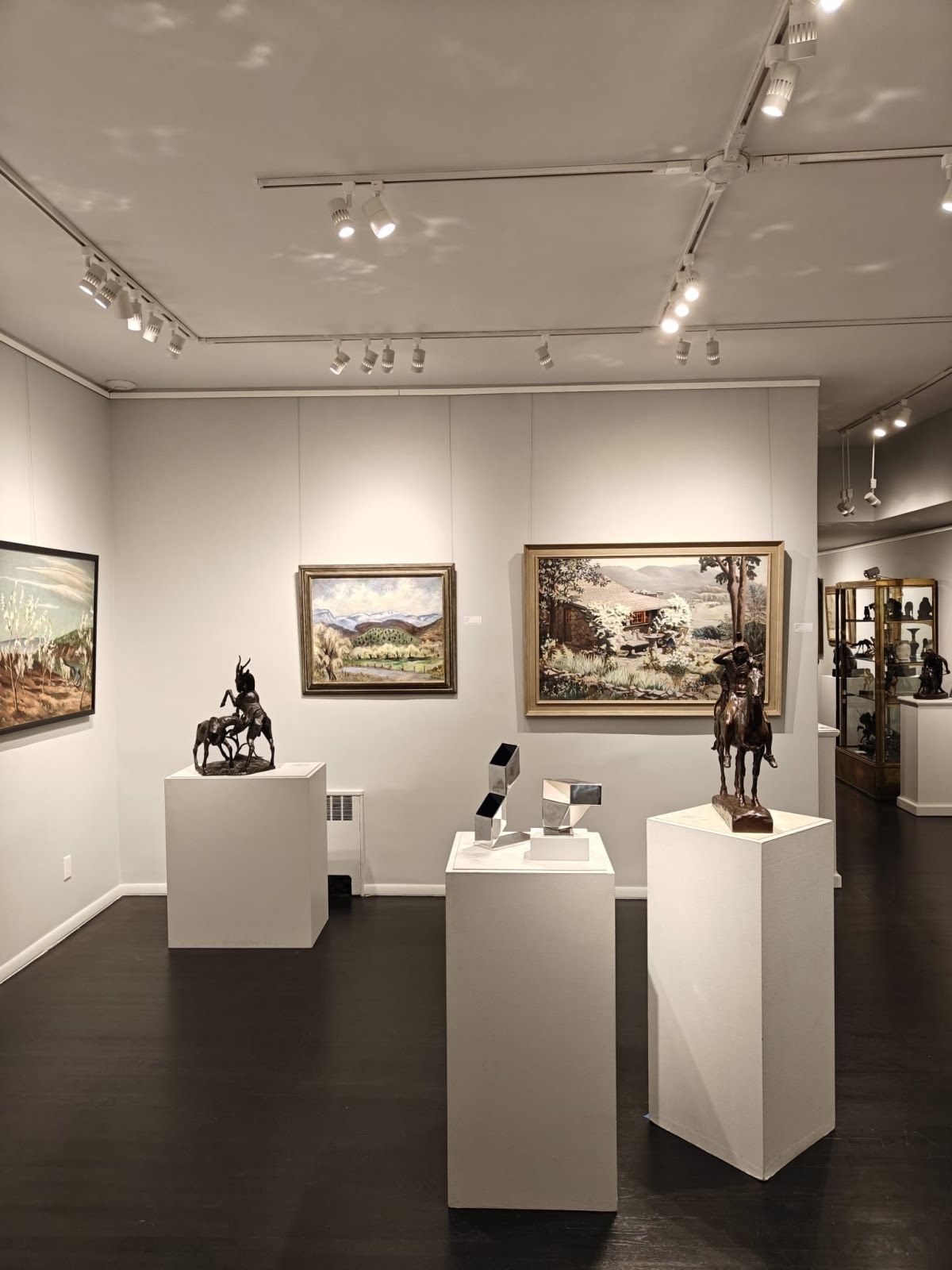Georgina Klitgaard, America Through Her Eyes at Lincoln Glenn, photo 2