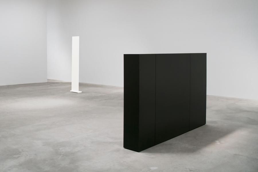 Anne Truitt, '62–'63 at Matthew Marks, photo 3