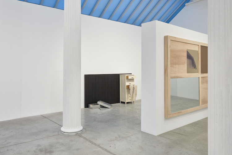 Tom Burr, Tom Burr at Bortolami, photo 7