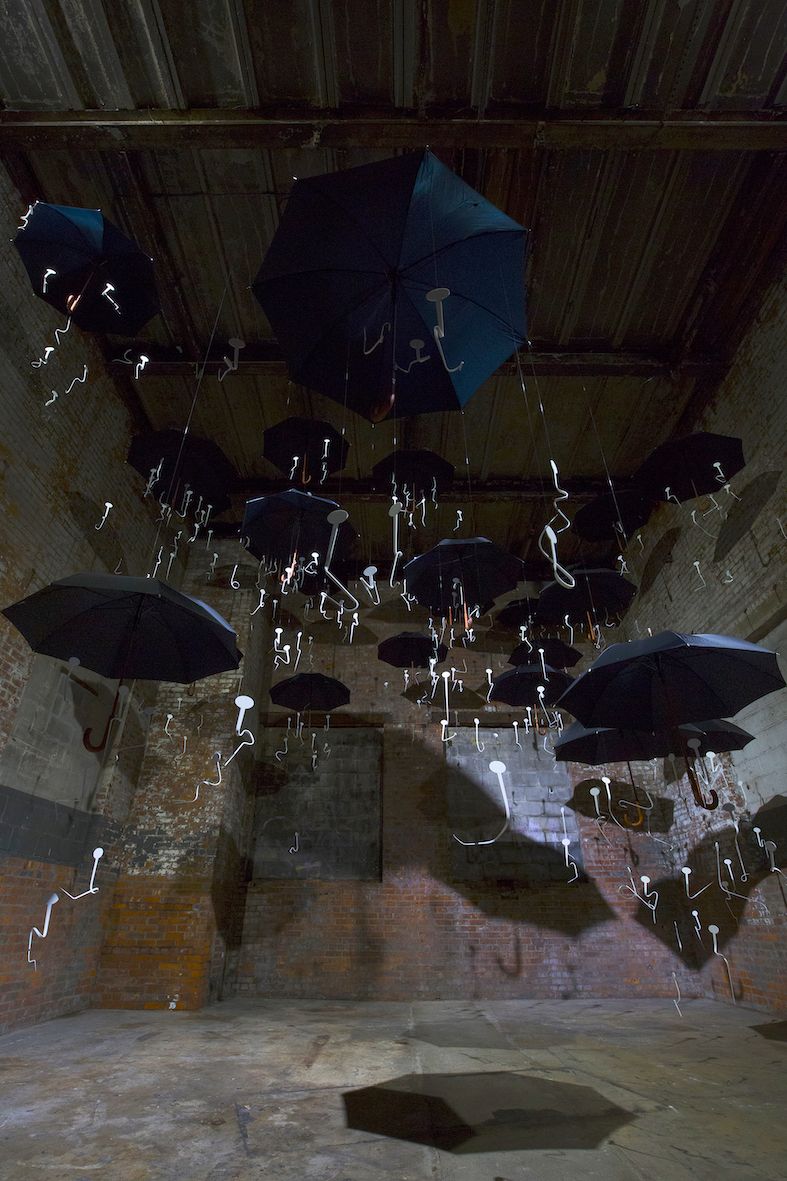 Gilles Barbier, Laughing at Clouds at The Chimney, photo 3
