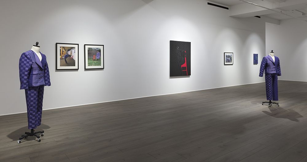 Jon Key, Suits Me at Steve Turner, photo 7