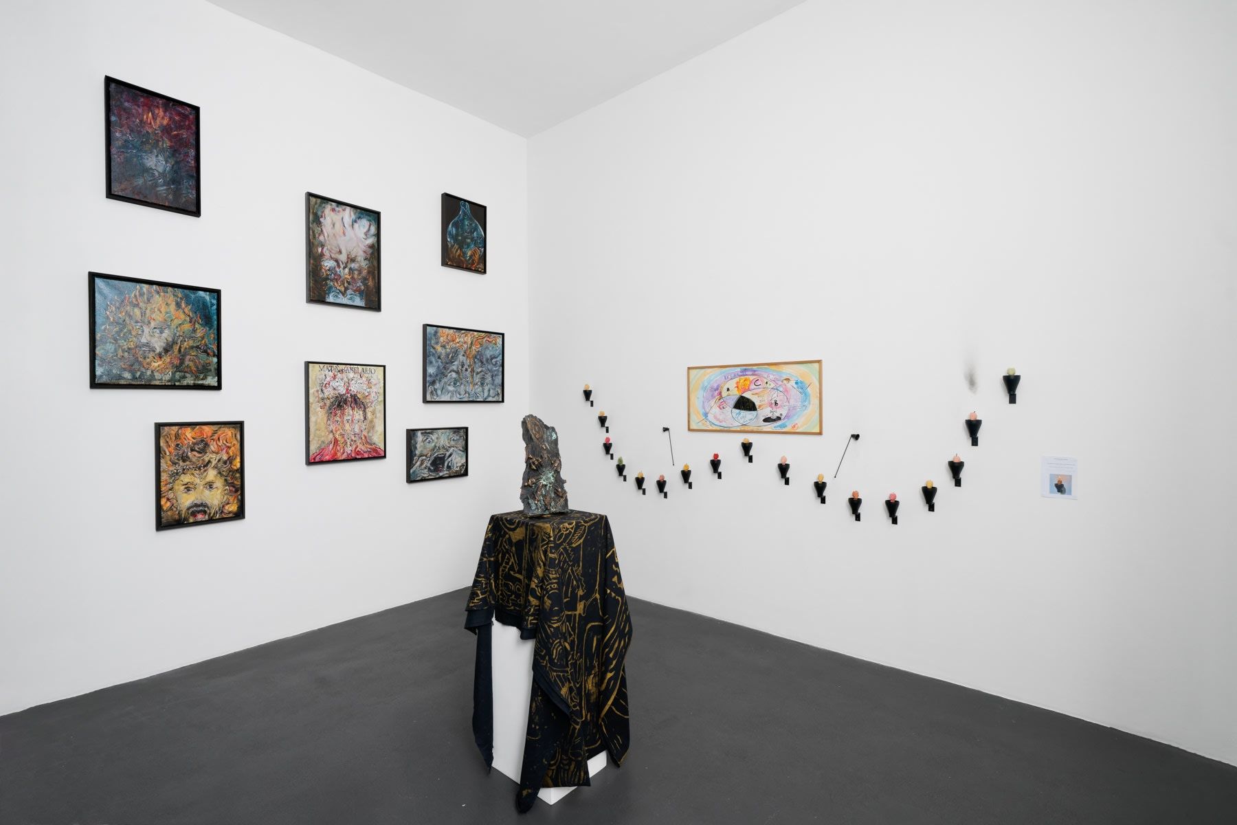 Joris Van de Moortel, Le Poids Du Ciel Illumine La Terre at Nathalie Obadia, photo 9