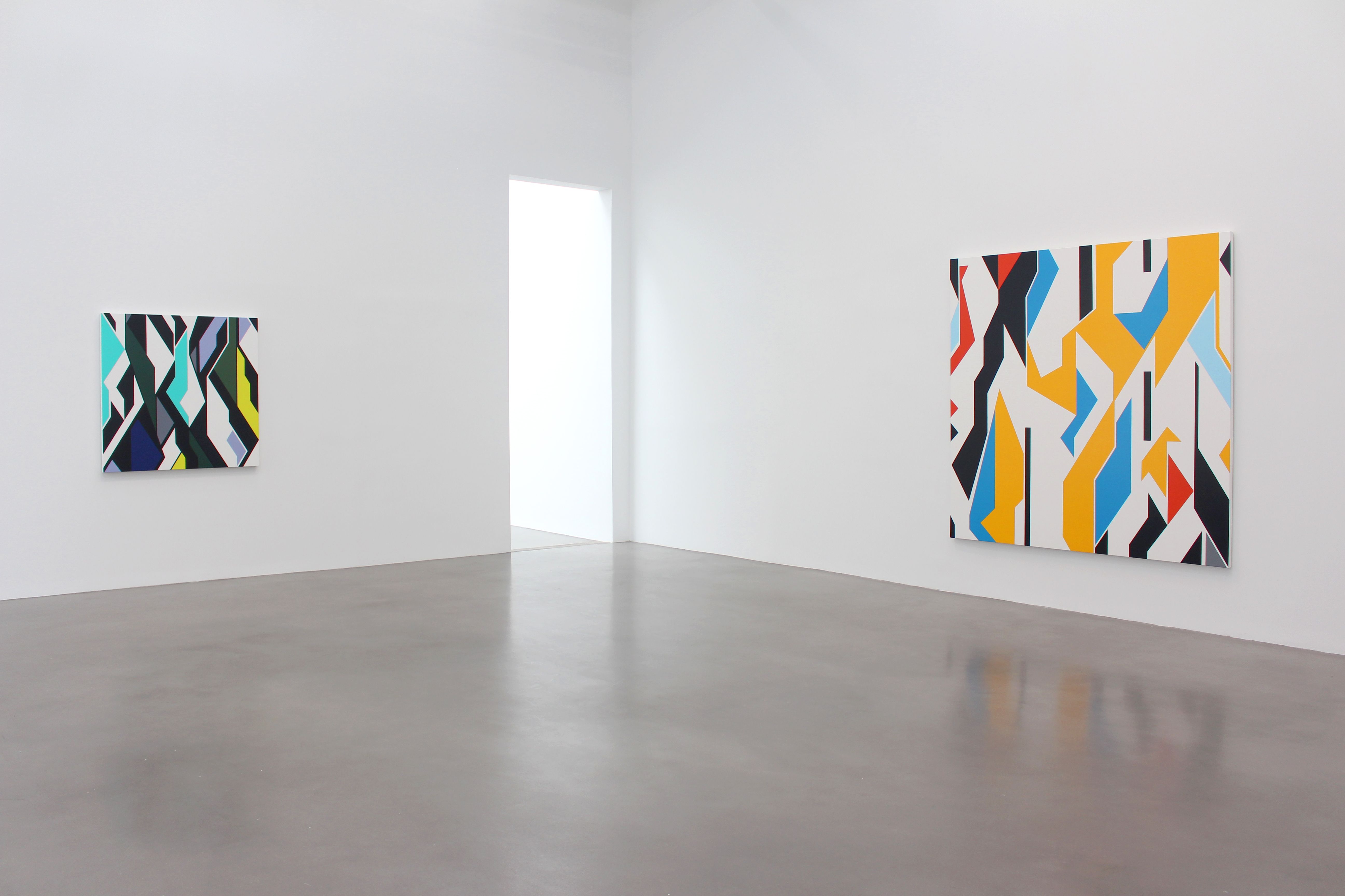 Sarah Morris, Finite and Infinite Games at Petzel, photo 7