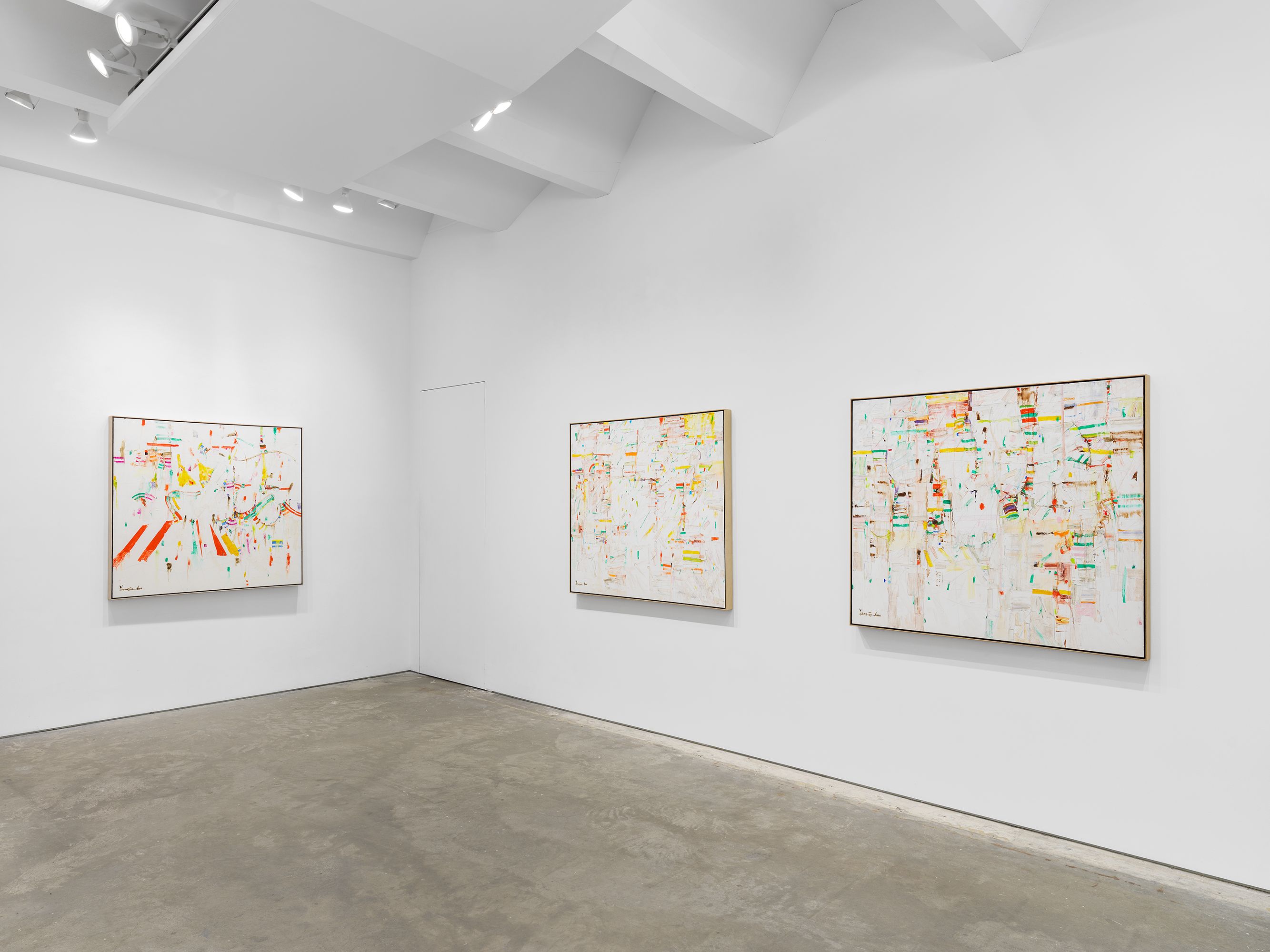 Young-Il Ahn, Water, Space, California at Harper's Chelsea 534, photo 4