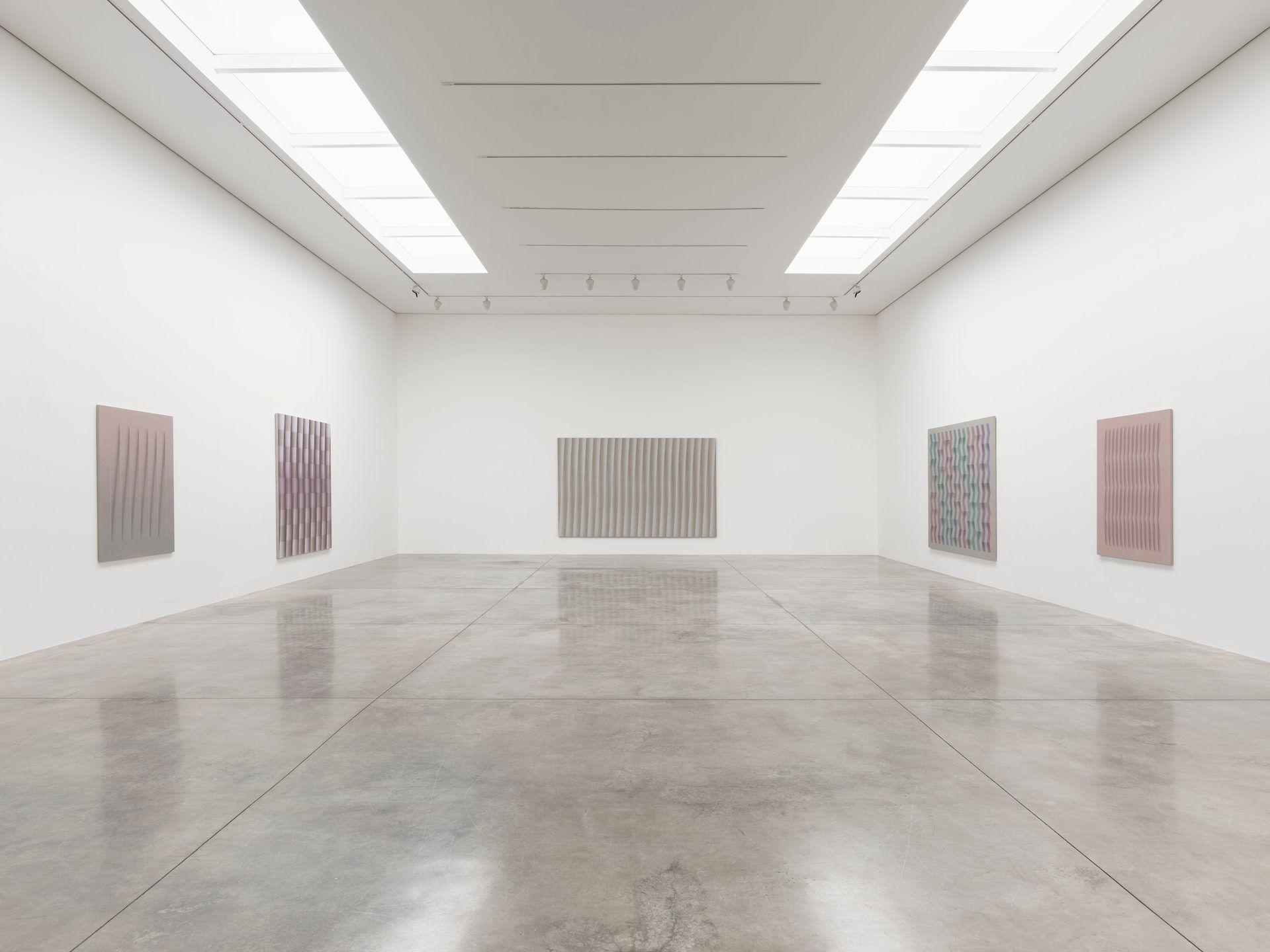 Suzanne Song, Tesselle Fold at White Cube, photo 5