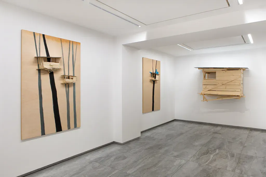 Tadashi Kawamata, Meubler at Mennour, photo 11