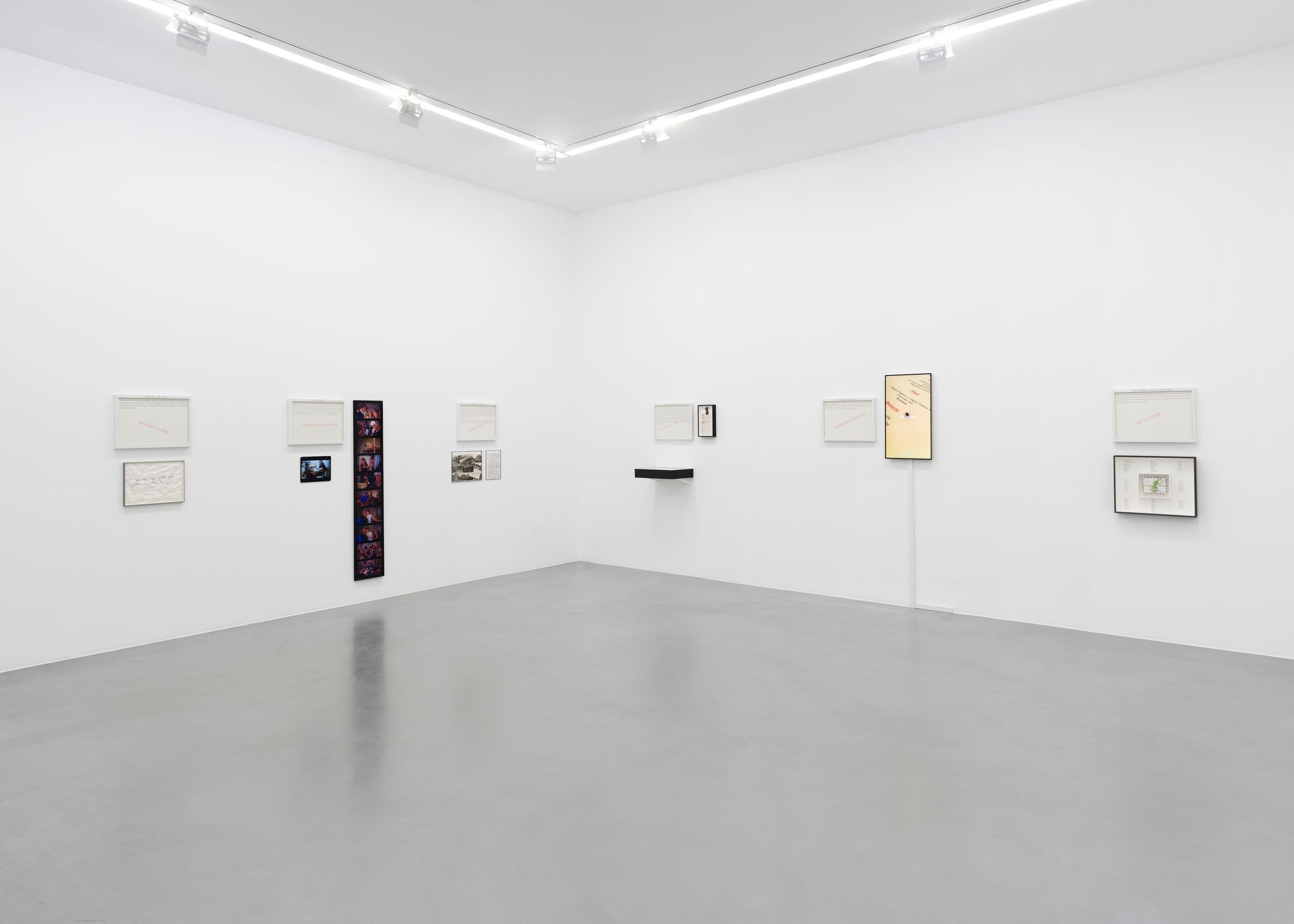 Sophie Calle, Séance de Rattrapage at Perrotin, photo 7
