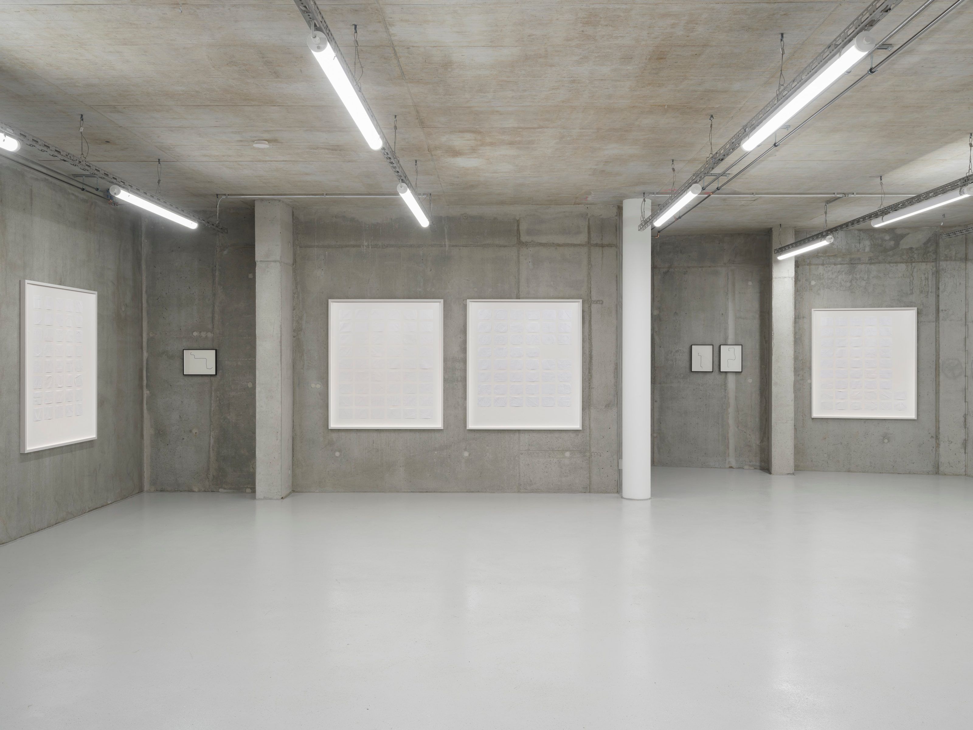 Margaret Honda, Sculptures, Drawings at Molitor, photo 6