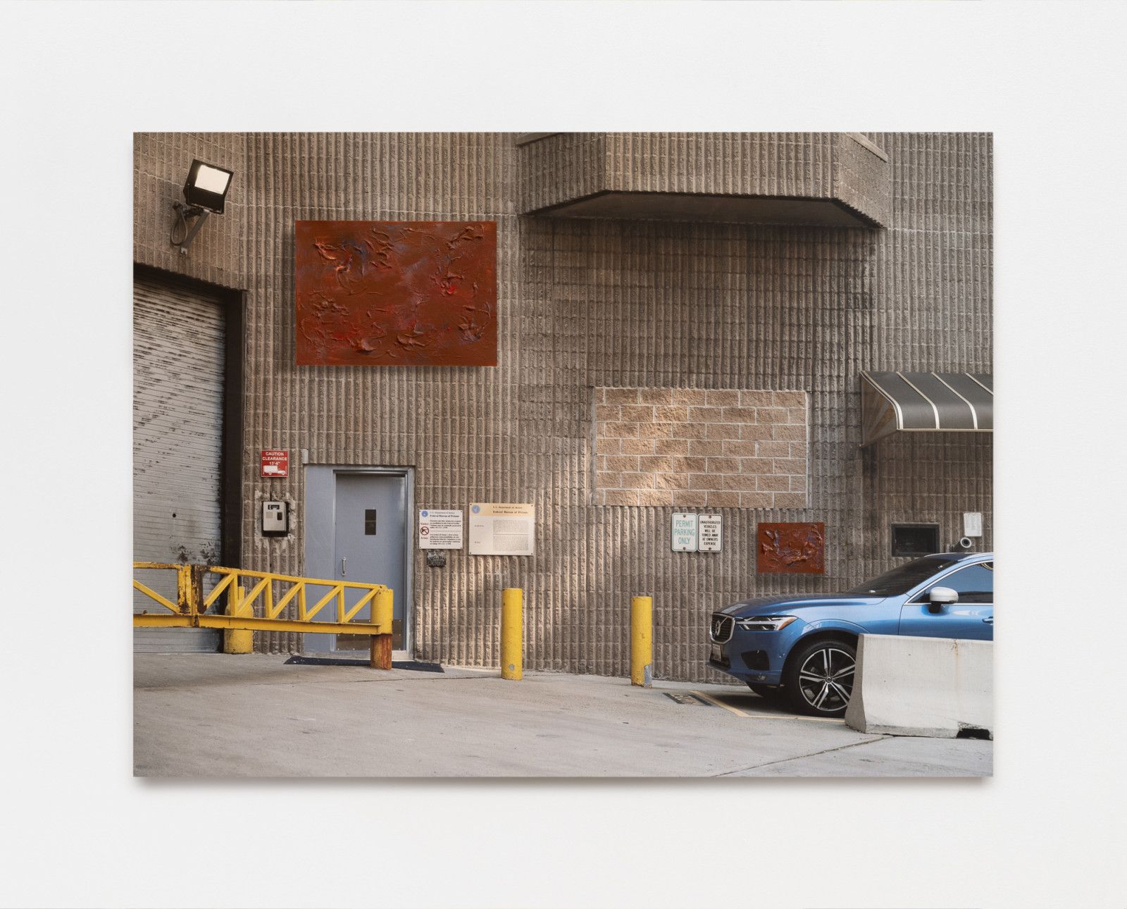 John Miller, The Right Not to be Stared at or Examined at Praz-Delavallade, photo 2
