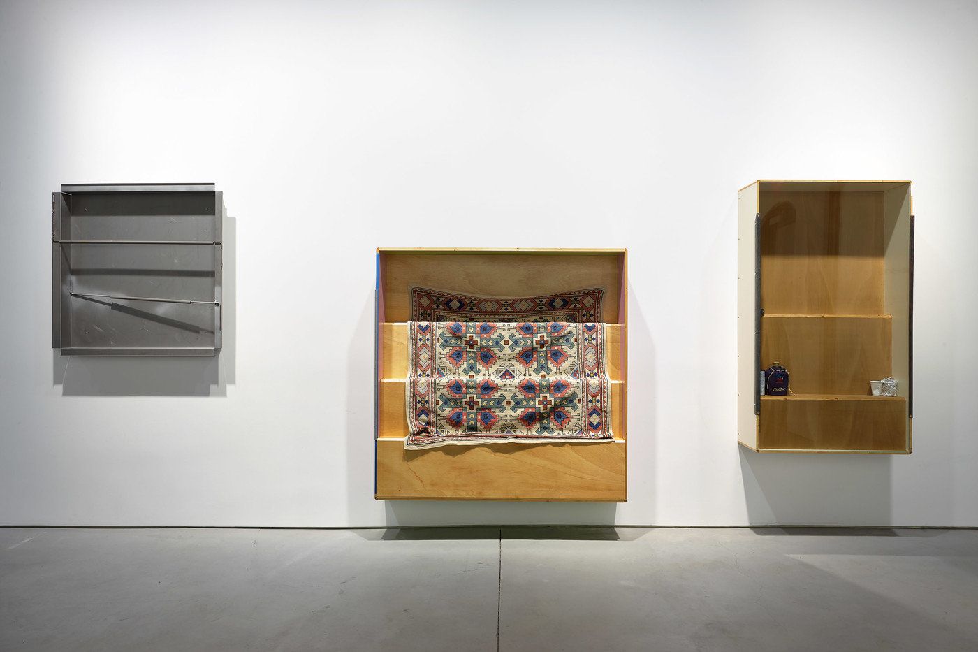 Manfred Pernice, Re-Kapito at Anton Kern, photo 6