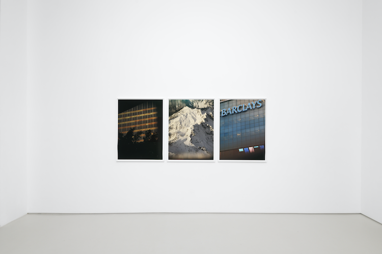 Colin Snapp, National Charter at Galerie Allen, photo 2