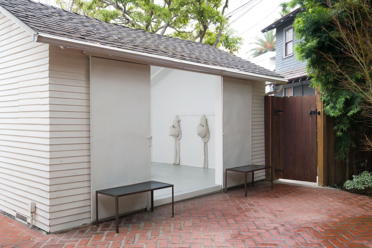 James Crosby, Forms Between at Team Bungalow, photo 2