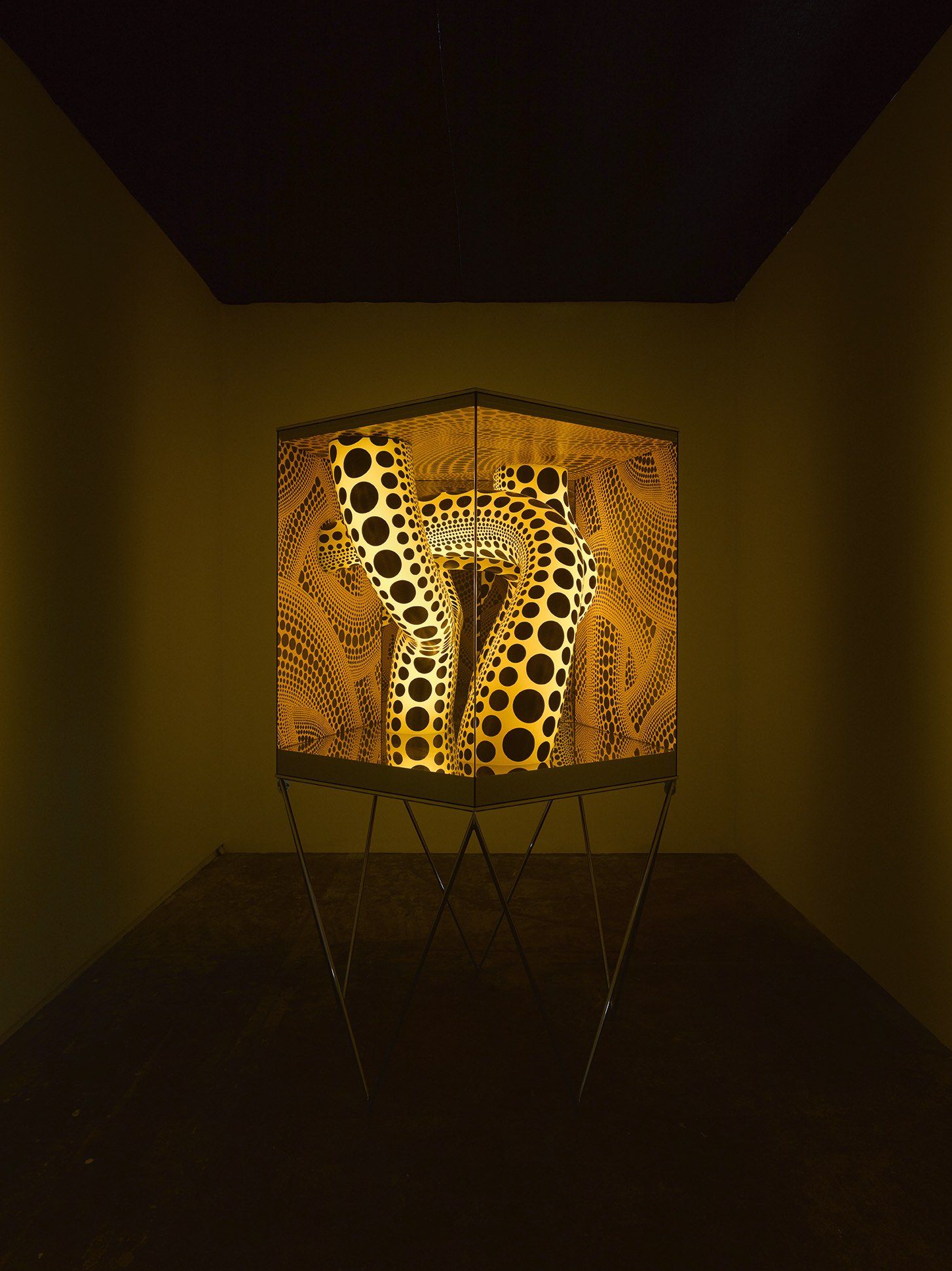 Yayoi Kusama, I Want Your Tears to Flow with the Words I Wrote at Victoria Miro, photo 9