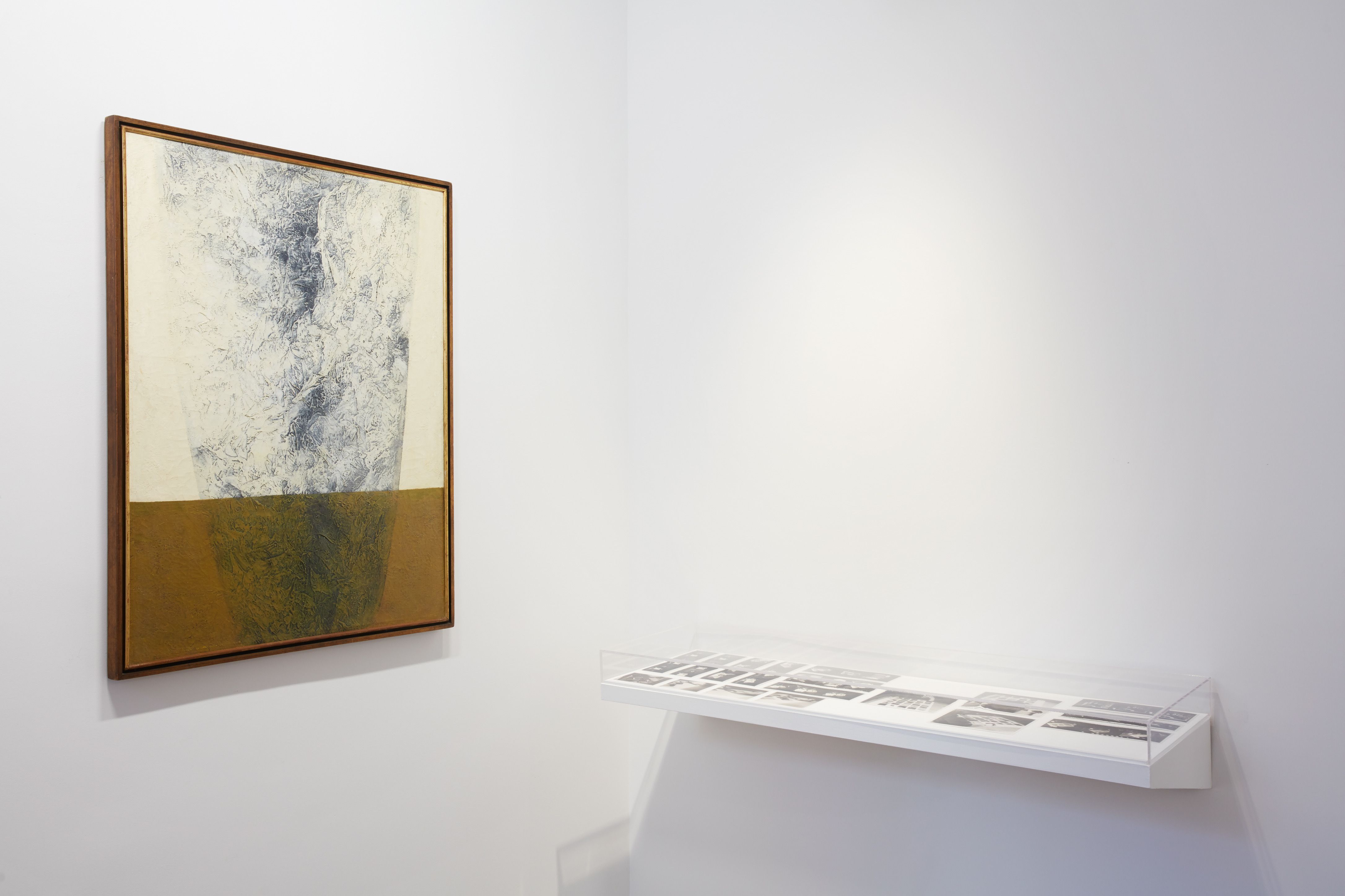 Tomie Ohtake, At Her Fingertips at Galeria Nara Roesler, photo 11