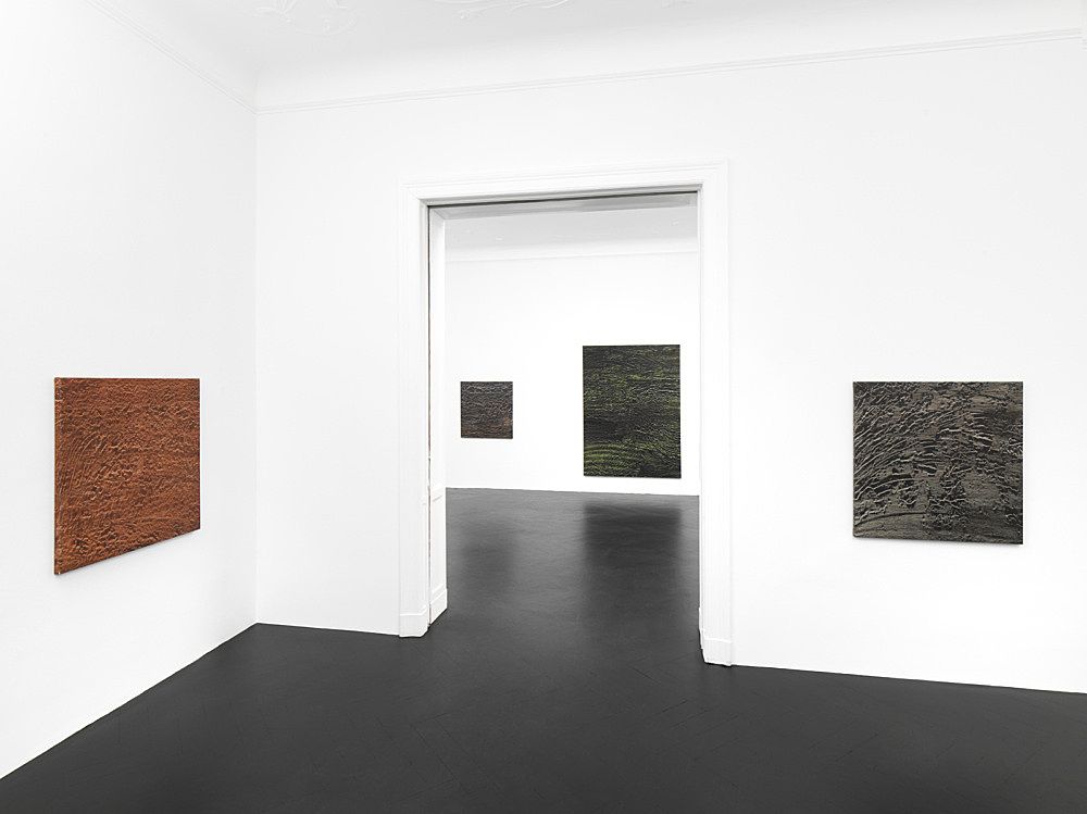 Isa Genzken, Basic Research at Buchholz, photo 4