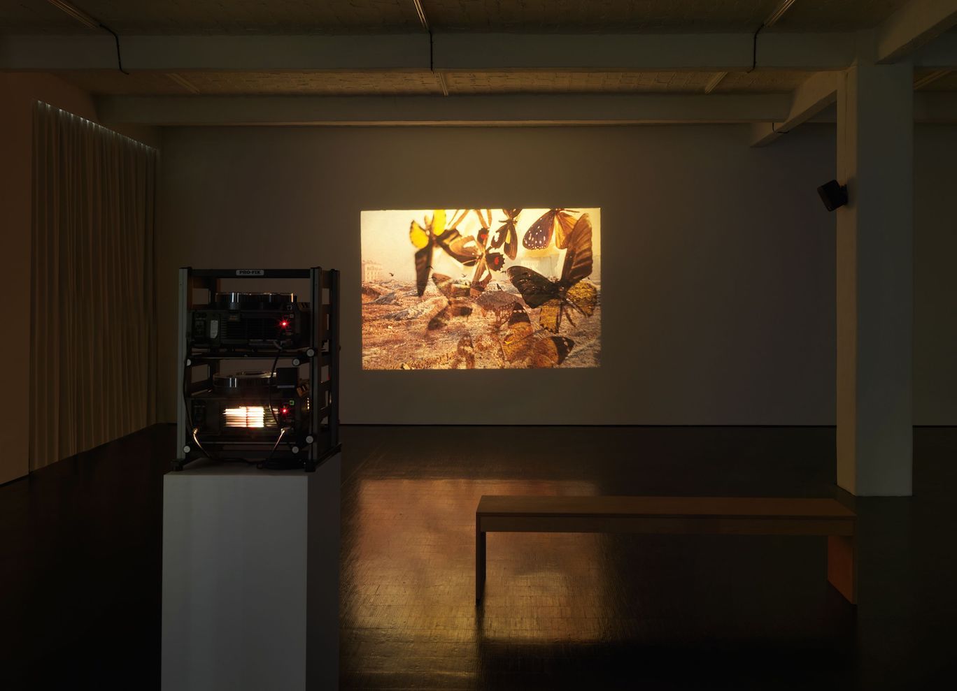 Boris Mikhailov, Windows of the Opportunities at Barbara Weiss, photo 7