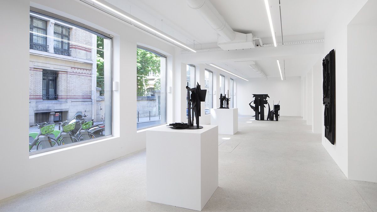 Louise Nevelson, Louise Nevelson at Mennour, photo 2