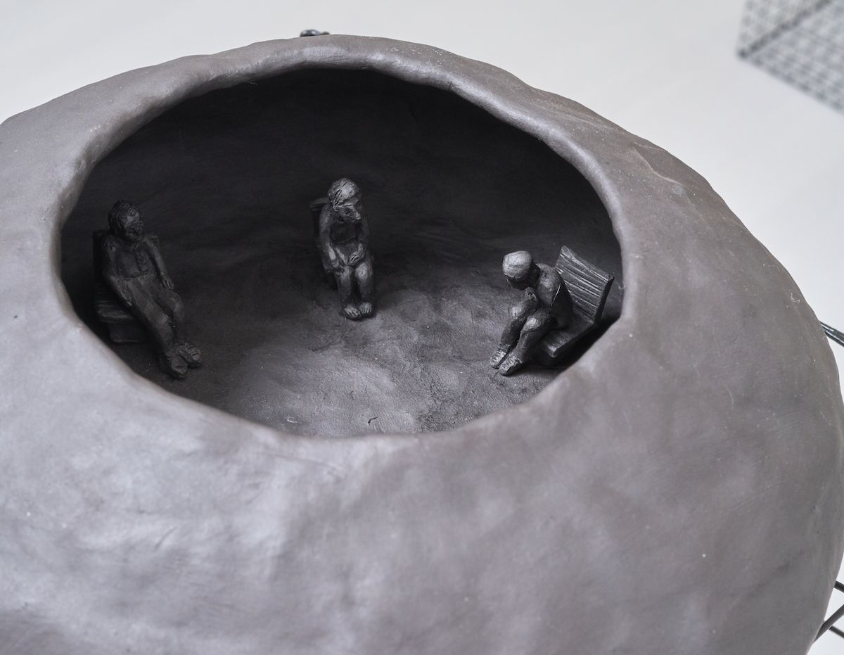 Elizabeth Jaeger, Holes at Jack Hanley, photo 7