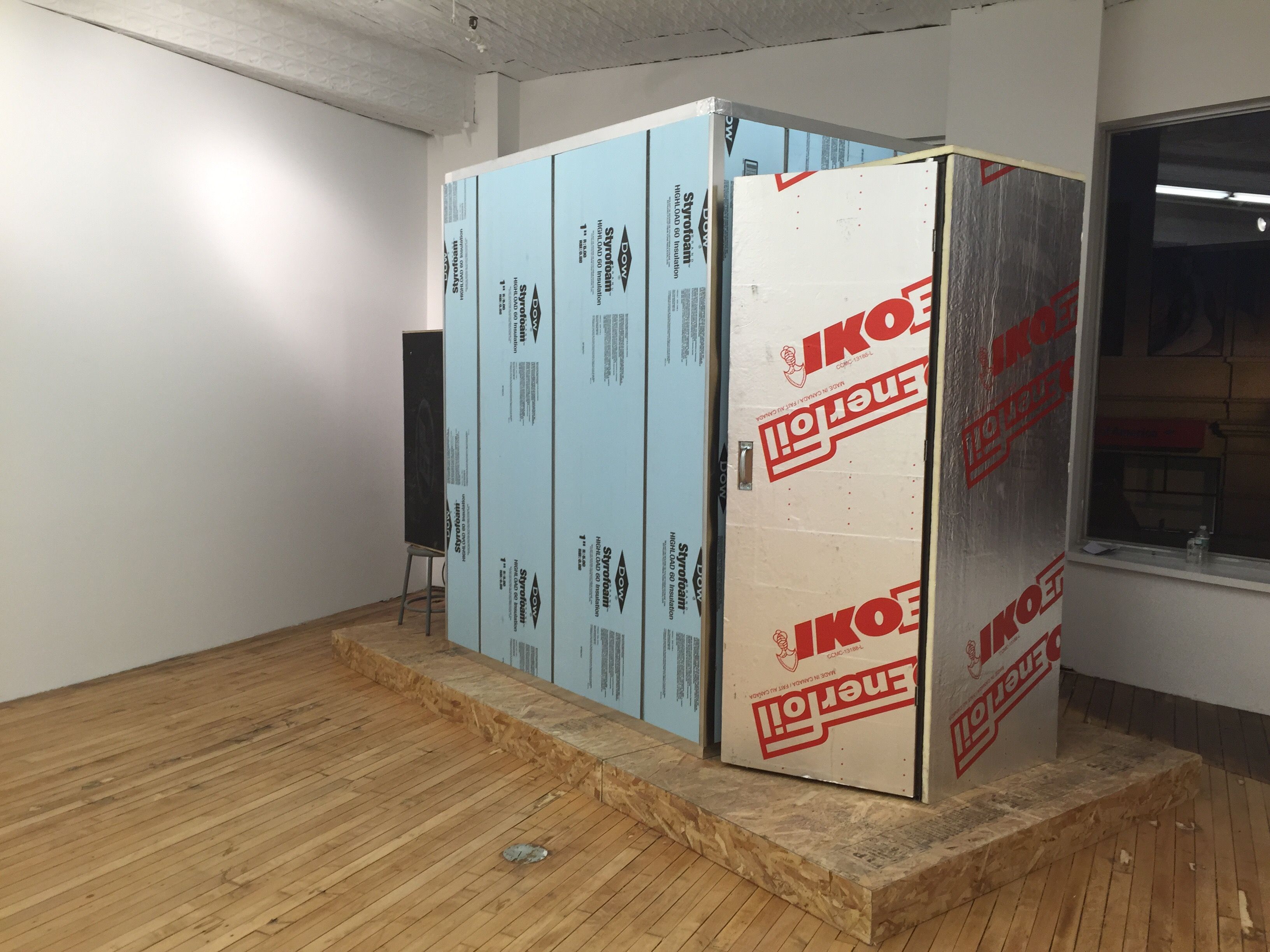 Keren Cytter & Jon Rafman, Grand Tour at Feuer/Mesler, photo 2