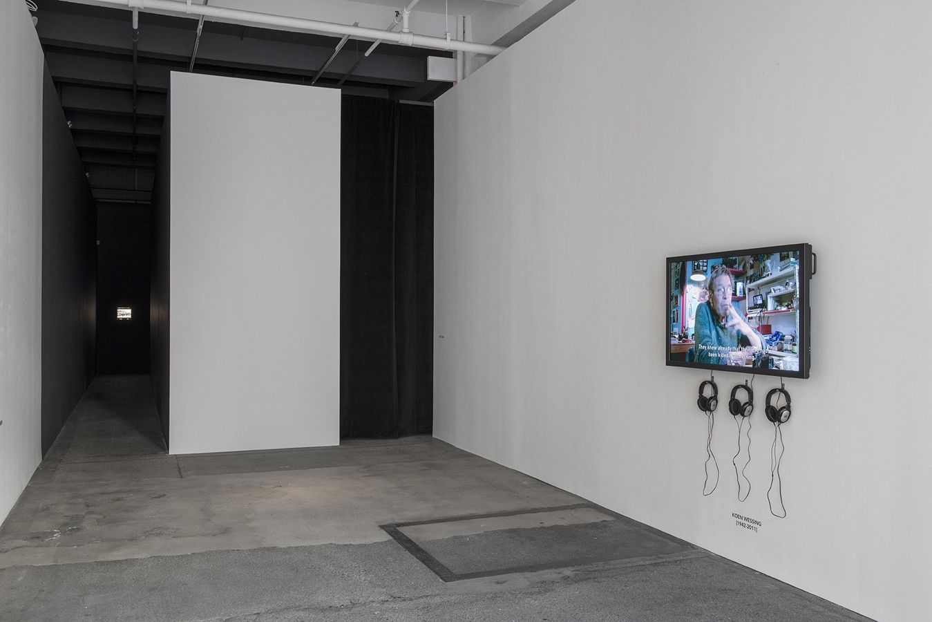 Alfredo Jaar, Shadows at Lelong & Co, photo 5