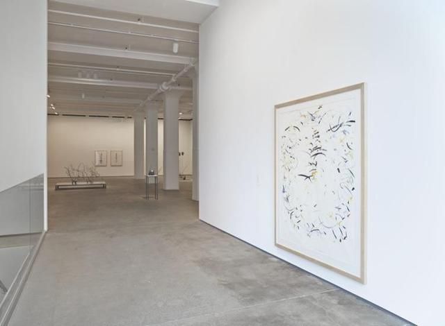 Installation view 5