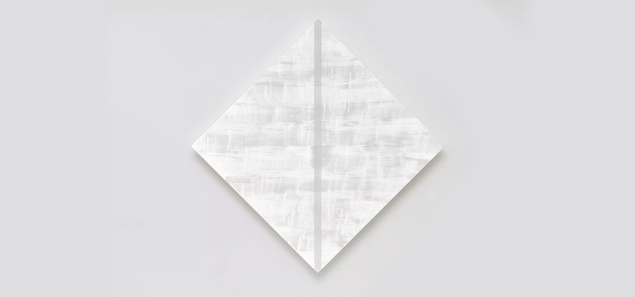 Mary Corse, Presence in Light at Pace Gallery, photo 2