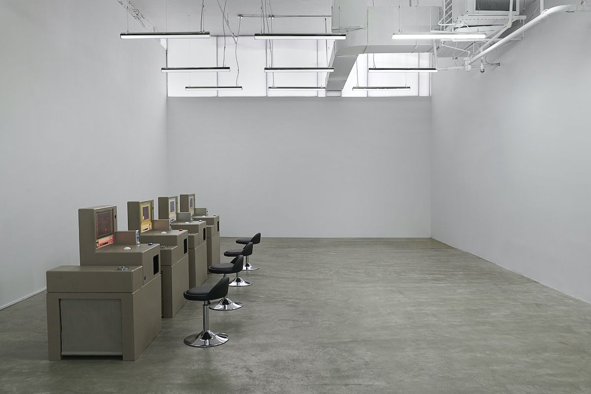 Alex Mackin Dolan, Really New God at David Lewis, photo 2