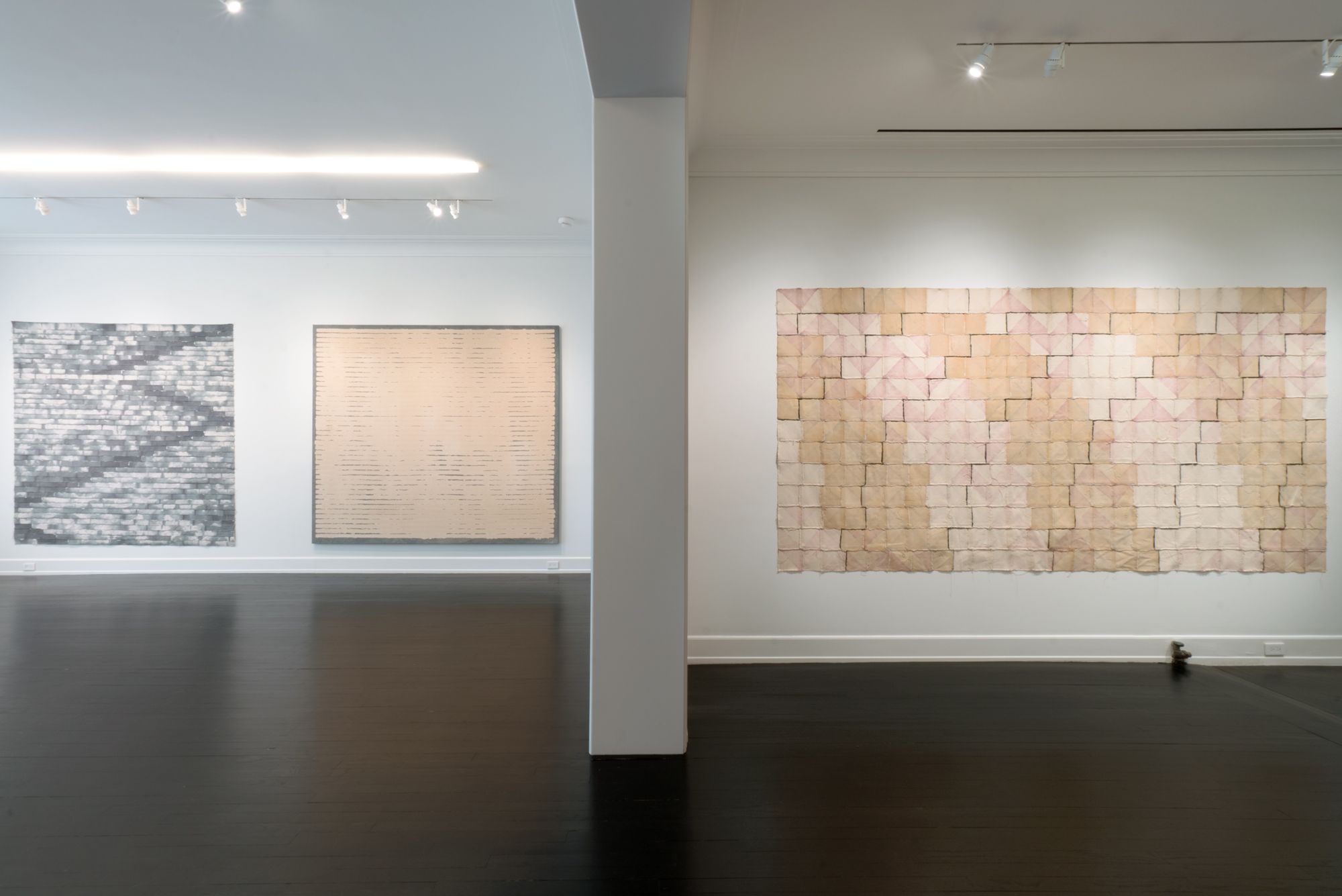 Allan McCollum, Works: 1968–1977 at Petzel, photo 4