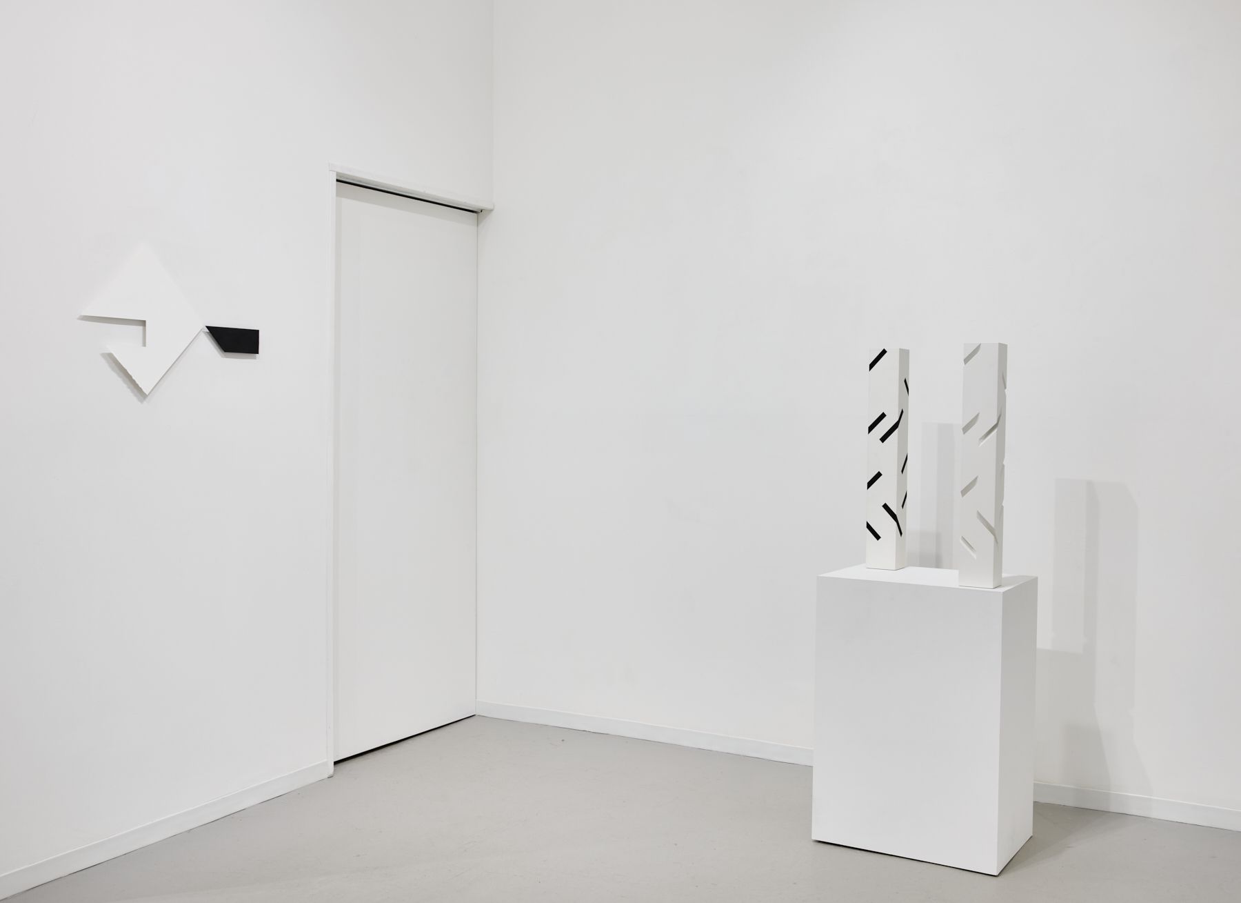 Roland Gebhardt, Diverse Vocabularies at David Richard Gallery, photo 7