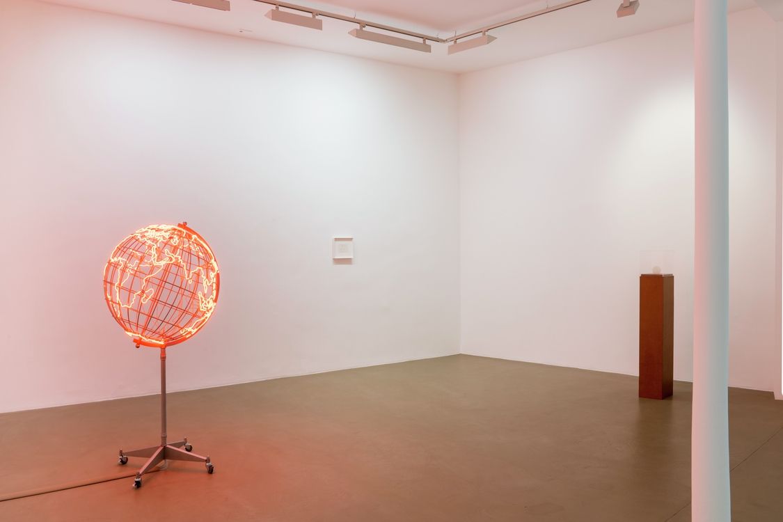 Mona Hatoum, Mona Hatoum at Chantal Crousel, photo 2