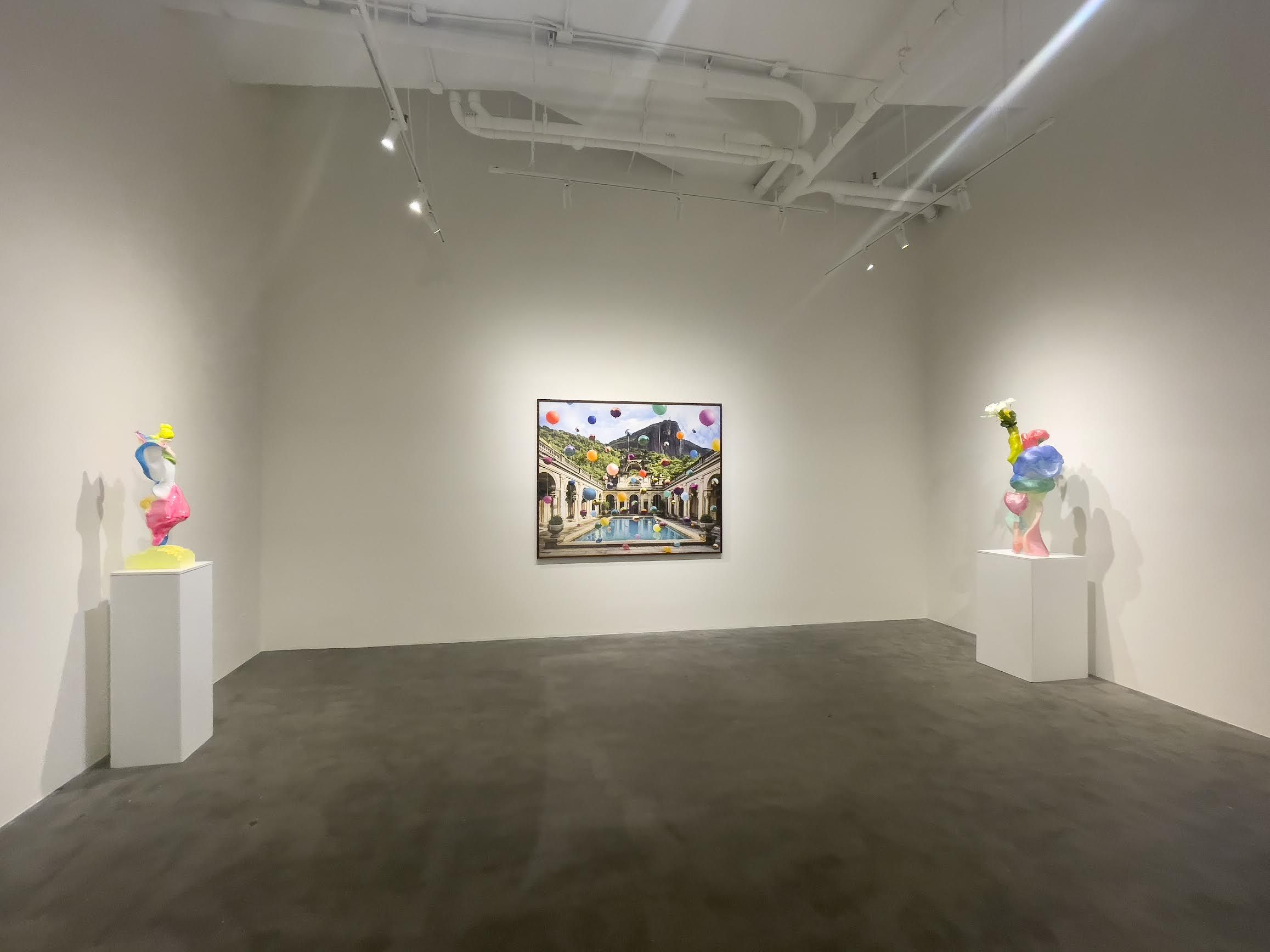 Around the World in 24 Days, Around the World in 24 Days at Unix Gallery, photo 2