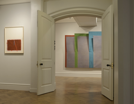 Richard Smith, Shaped Canvases 1966-1972 at Hazlitt Holland-Hibbert, photo 9