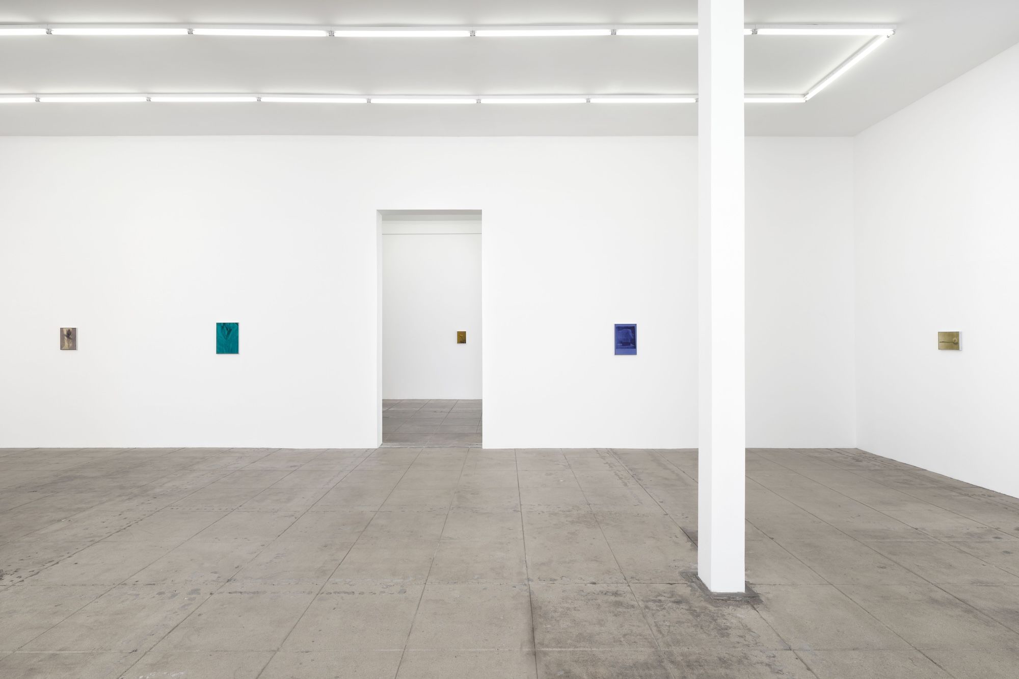 Poppy Jones, Sans Soleil at Overduin & Co., photo 6
