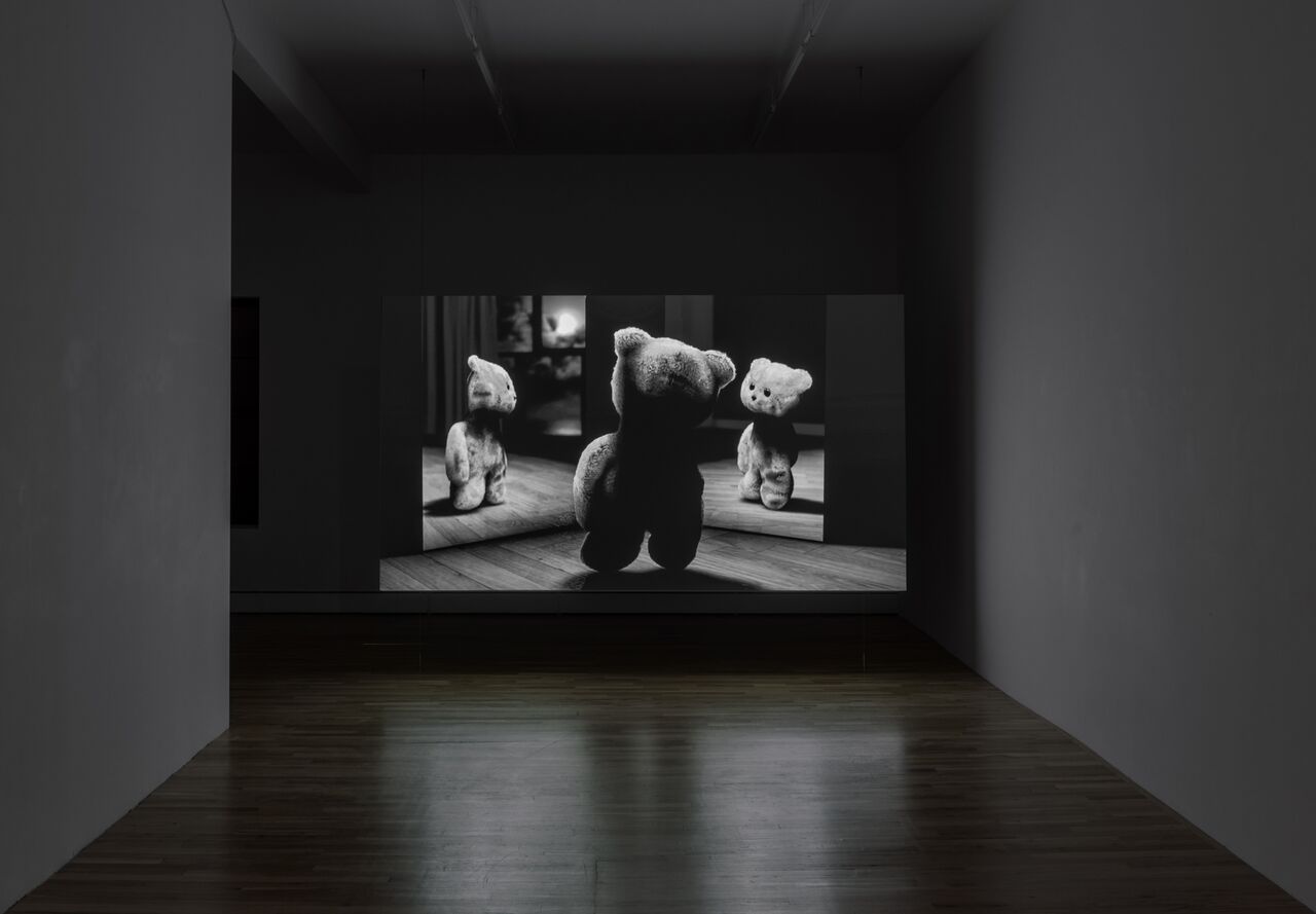 Juan Antonio Olivares, image 2 of 9