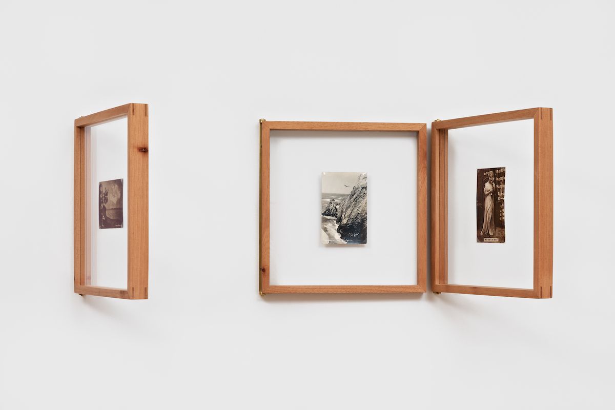 Iñaki Bonillas, Marginalia at Kurimanzutto, photo 5
