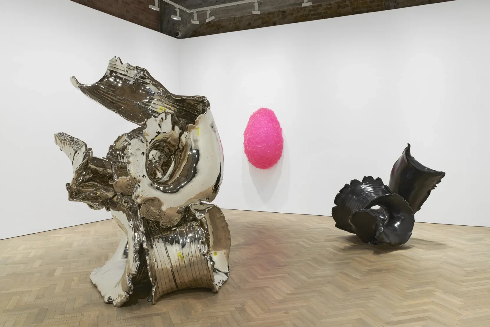 Lynda Benglis, Lynda Benglis at Thomas Dane, photo 2