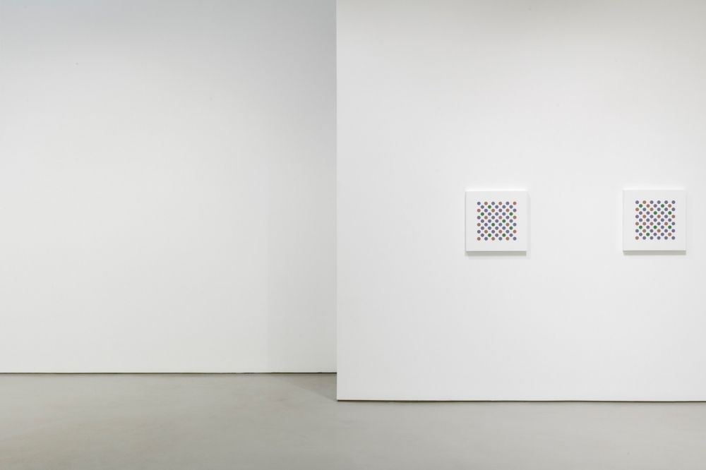 Bridget Riley, New Disc Paintings at Max Hetzler, photo 5