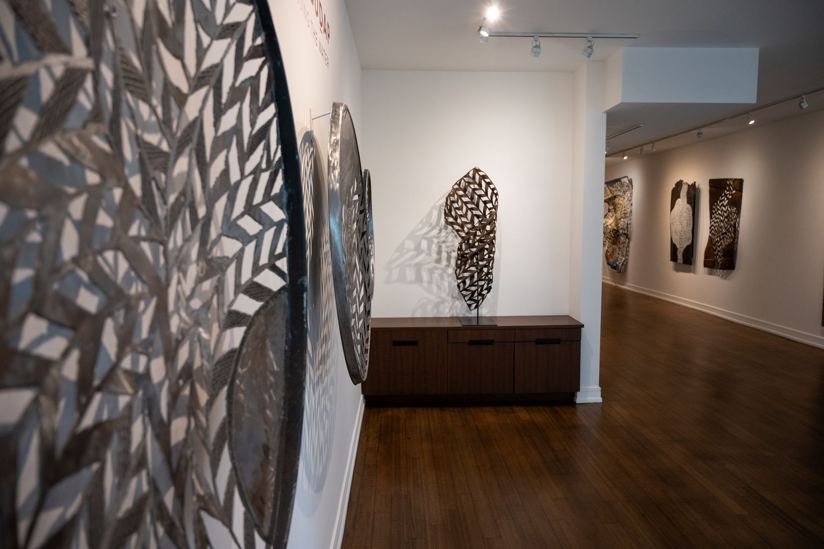 Gunybi Ganambarr, Gapu-Buḏap – Crossing the Water at D'Lan Contemporary, photo 8