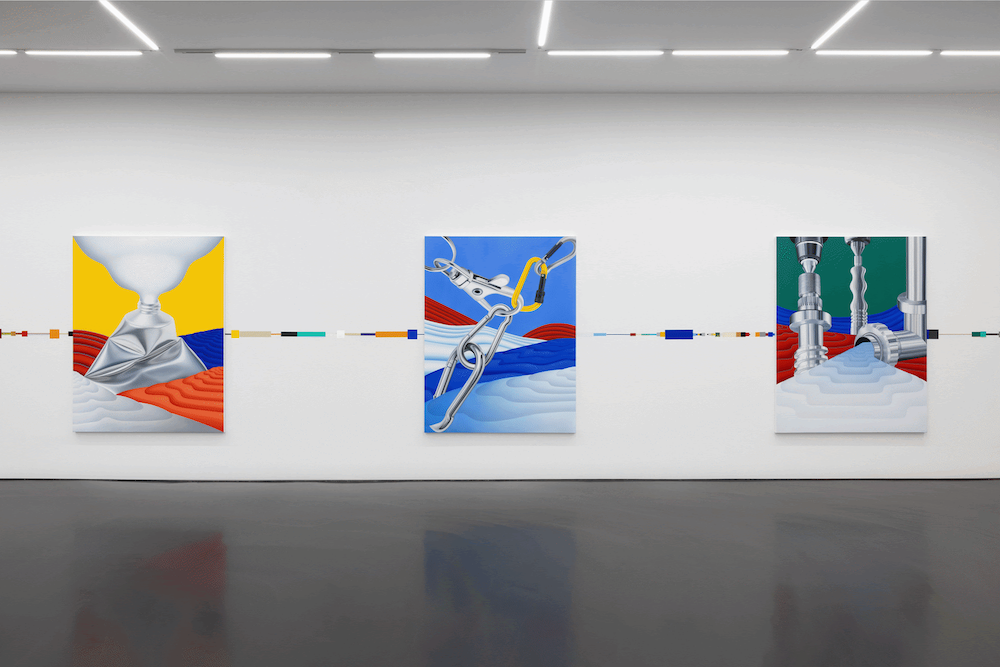 Jac Leirner & Rafa Silvares, Ensemble at Esther Schipper, photo 2