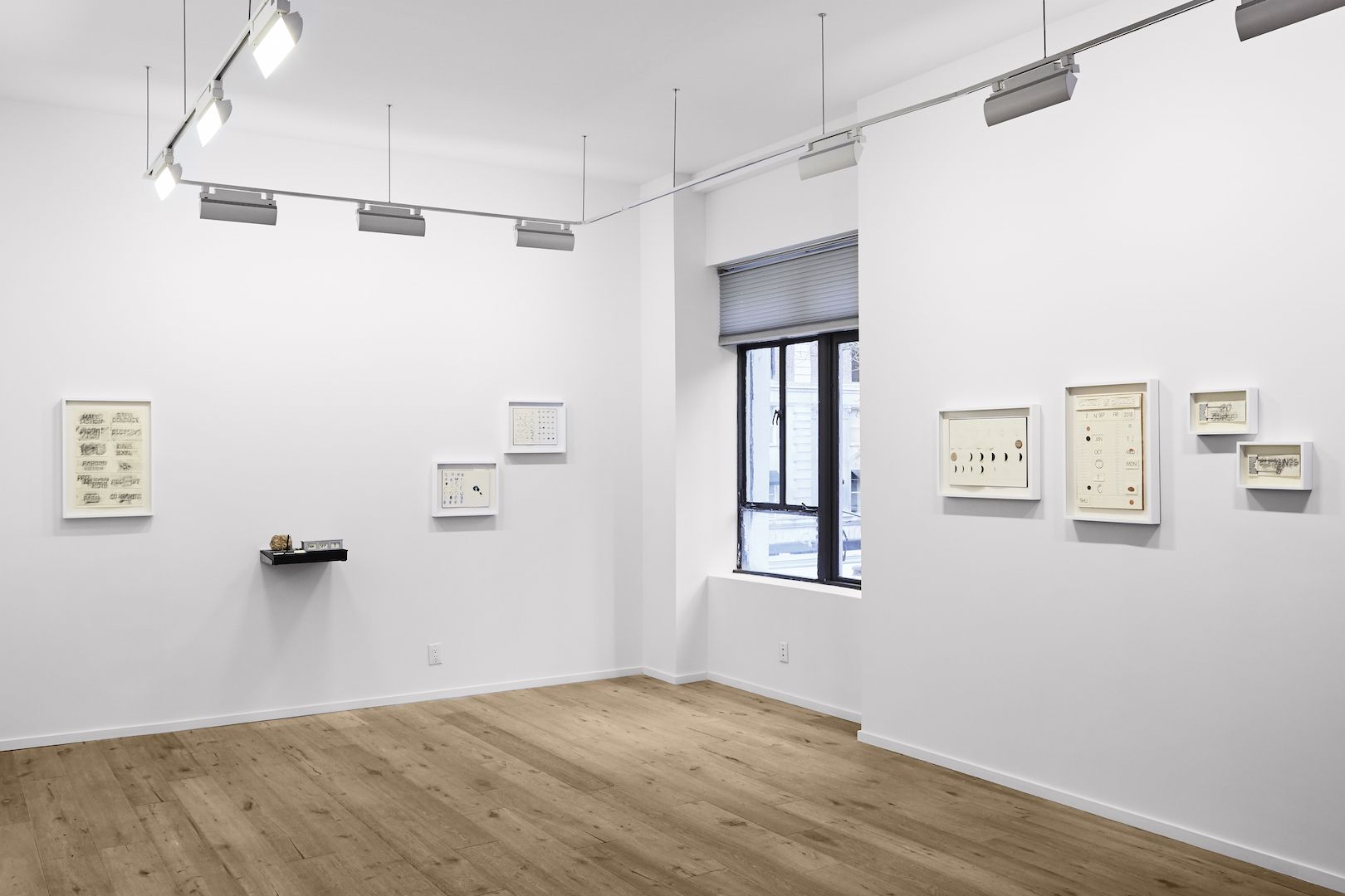 Paul Ramírez Jonas, Give and Take at Galeria Nara Roesler, photo 2
