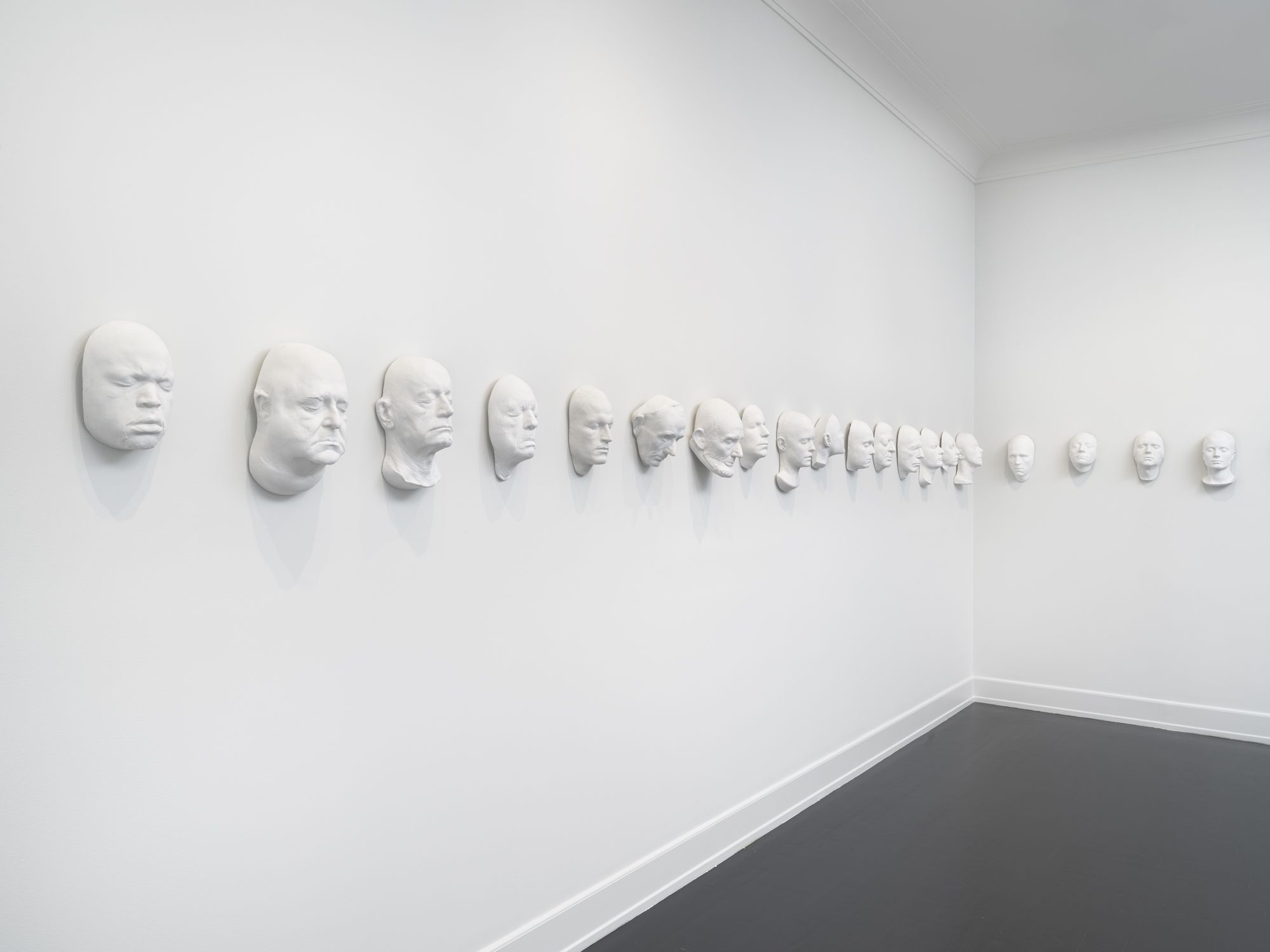 Keith Edmier, Mother Mold at Petzel, photo 4
