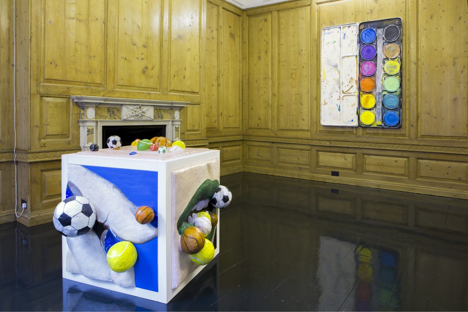 Gina Beavers, Tennis Ball Yellow at Carl Kostyál, photo 6