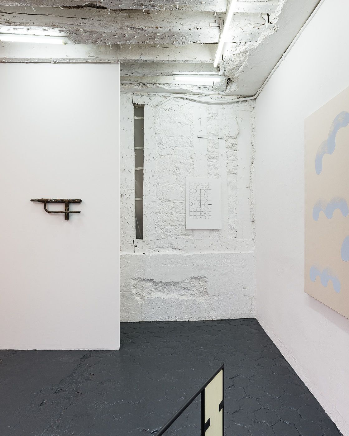 Elvire Bonduelle, Drôle de guerre at Galerie L'Inlassable, photo 4