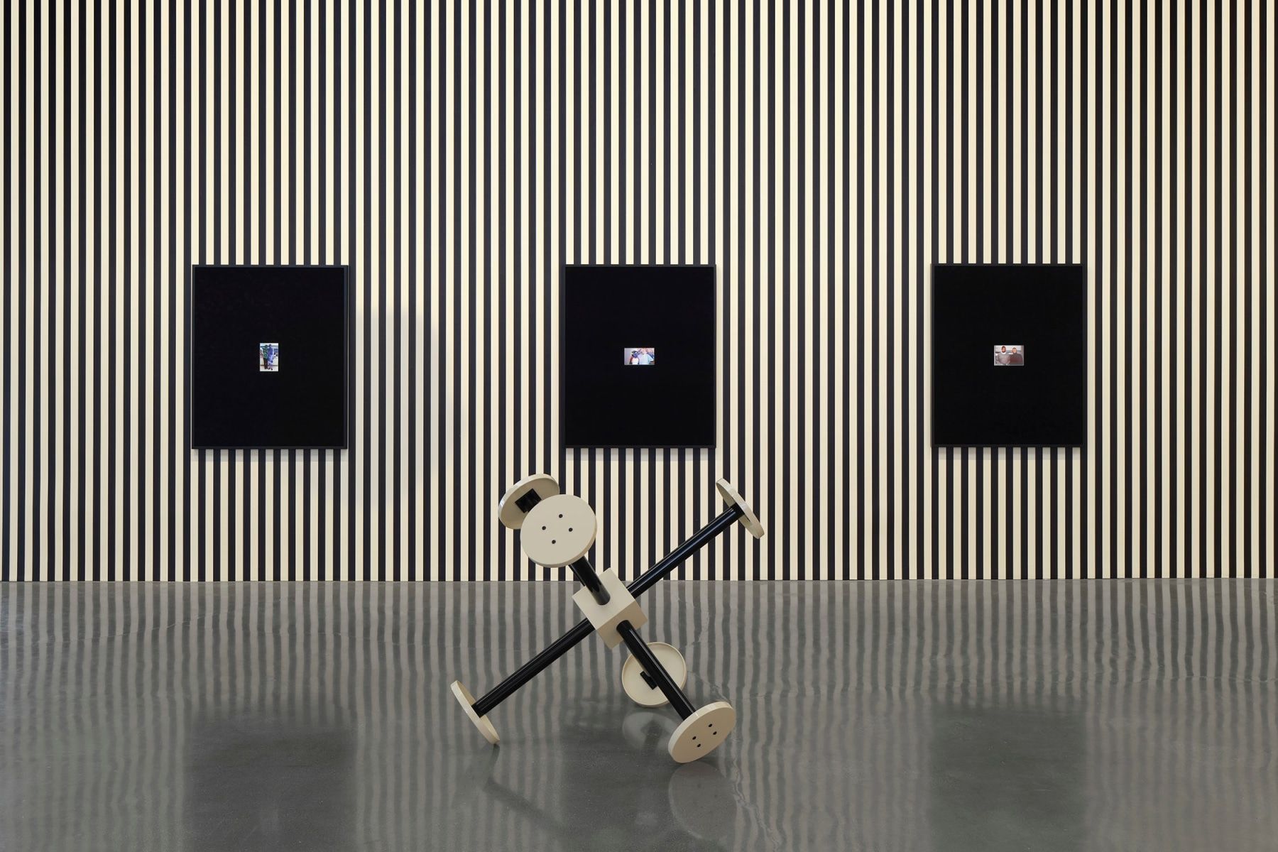 Sable Elyse Smith, Fair Grounds at Regen Projects, photo 2