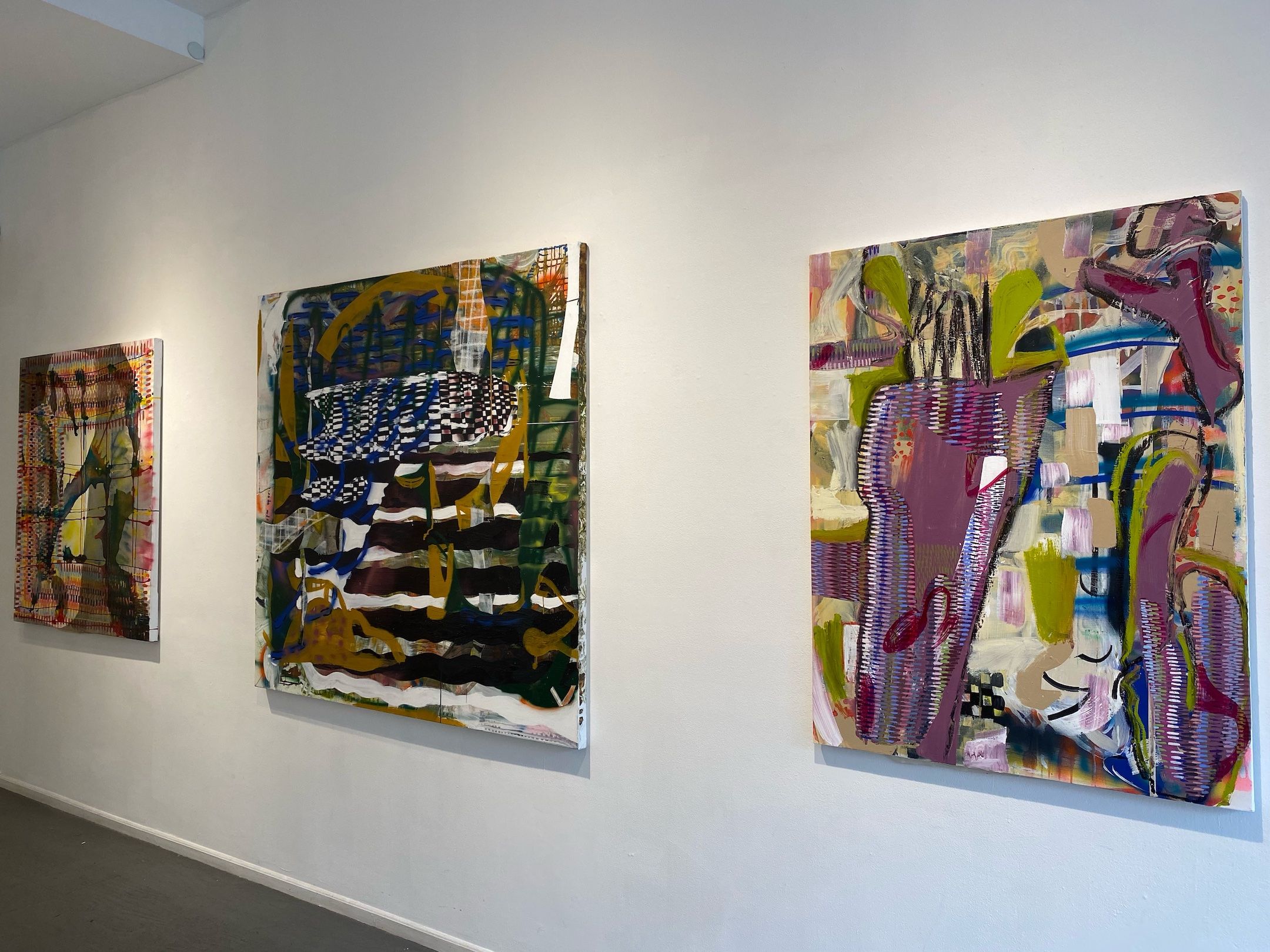 Paige Beeber, Farbe at Freight+Volume, photo 4