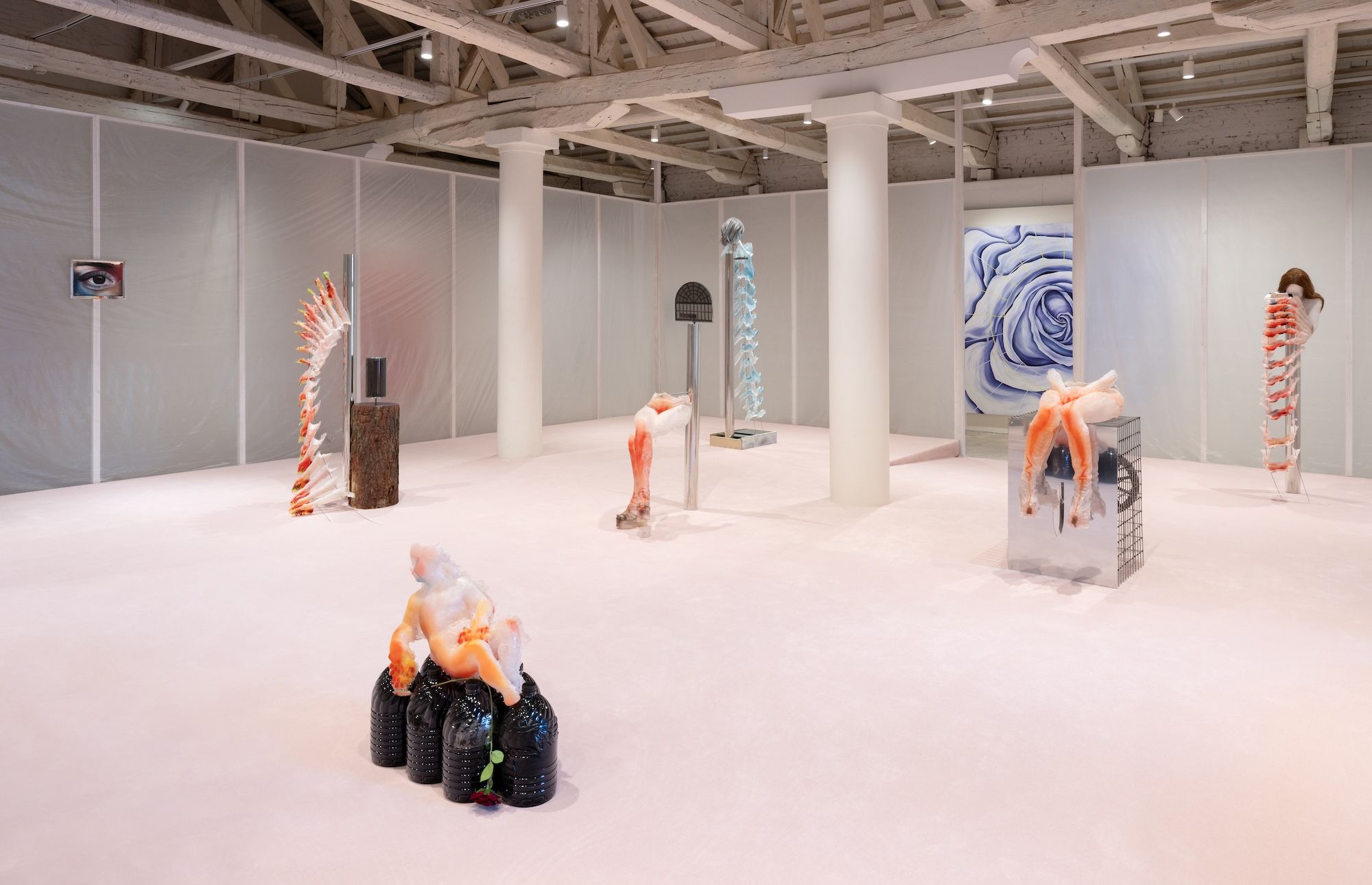 Rebecca Ackroyd, Mirror Stage at Fondaco Marcello, photo 3