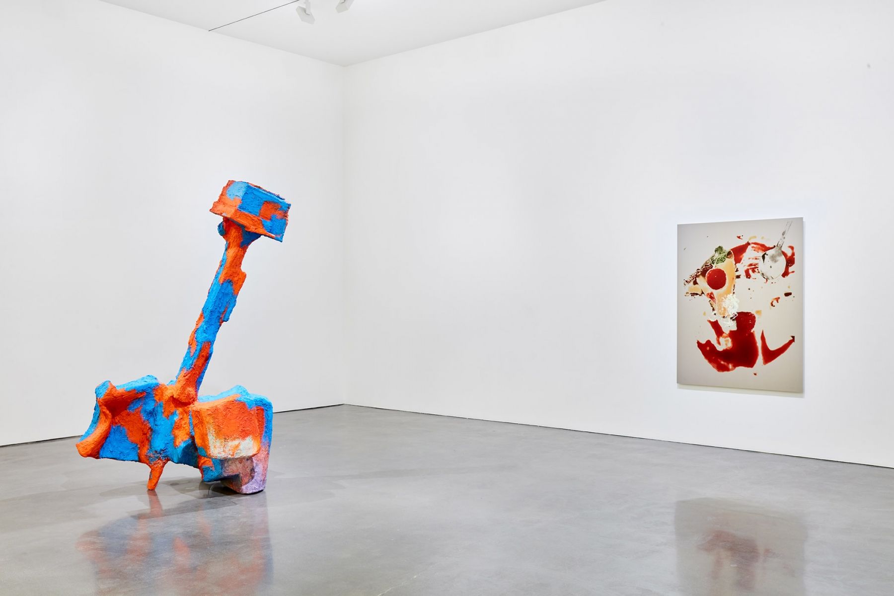 Rachel Harrison, Caution Kneeling Bus at Regen Projects, photo 10