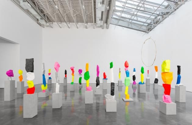 Ugo Rondinone, The Sun at 4pm at Gladstone, photo 3