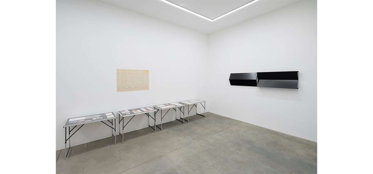 Charlotte Posenenske, B / C / D / DW / E  – Schöne neue Plastik #1 at Mehdi Chouakri - Wilhelm Hallen, photo 2