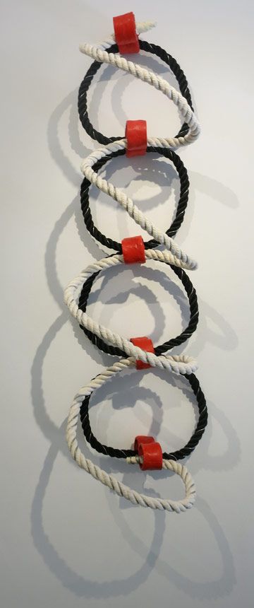 Eva LeWitt, Sculpture at OneTwentyEight, photo 6